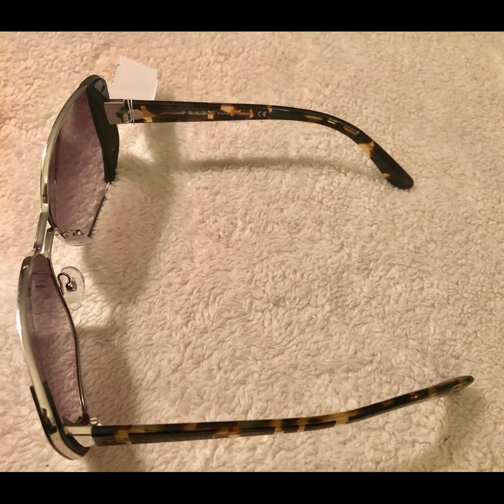Prada rectangular sunglasses - Picture 3 of 10